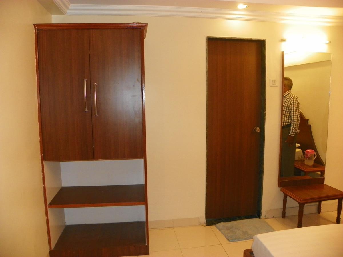 Hotel Rajdeep Pune Exterior photo